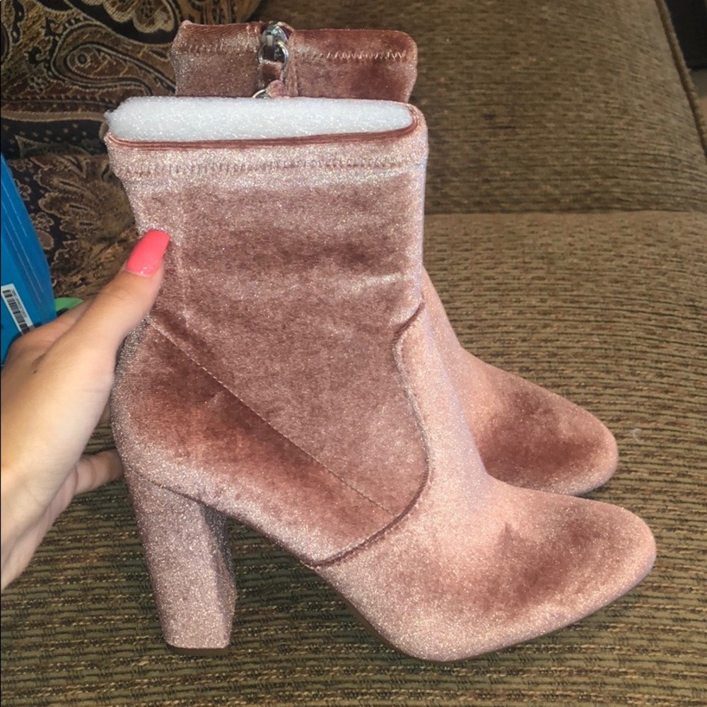 Steve Madden ‘Edit’ Booties